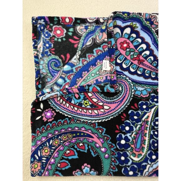 Vera Bradley Paisley Haymaker Fleece Blanket Black Multicolored 80X50 - Picture 2 of 6